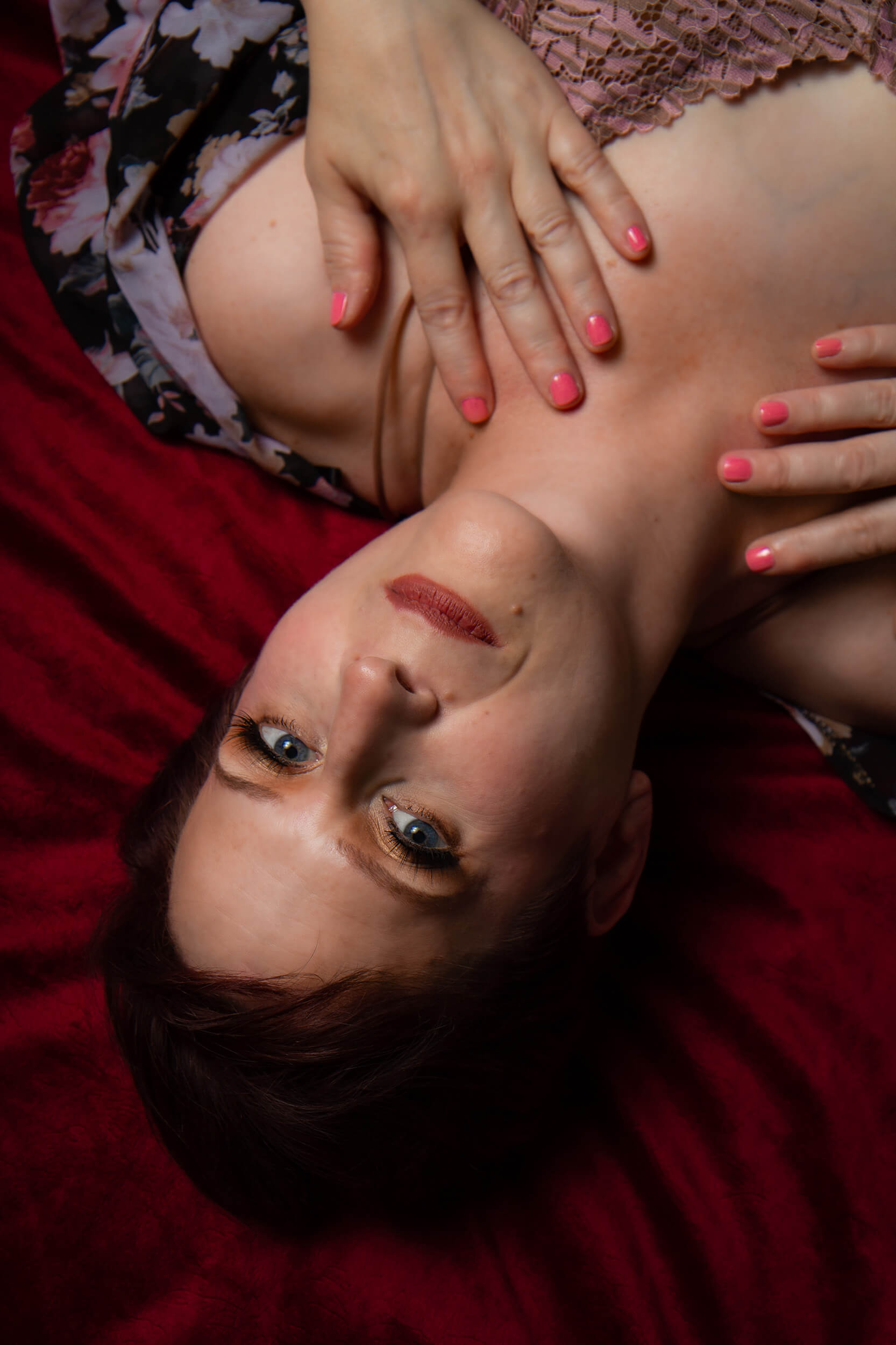 Roses and Scars Photography Boudoir Photographer Saskatoon Photographer Breast Cancer Survivor