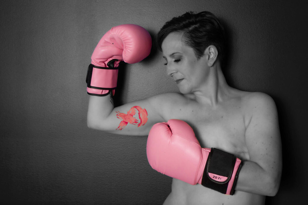 Saskatoon boudoir breast cancer survivor photographer